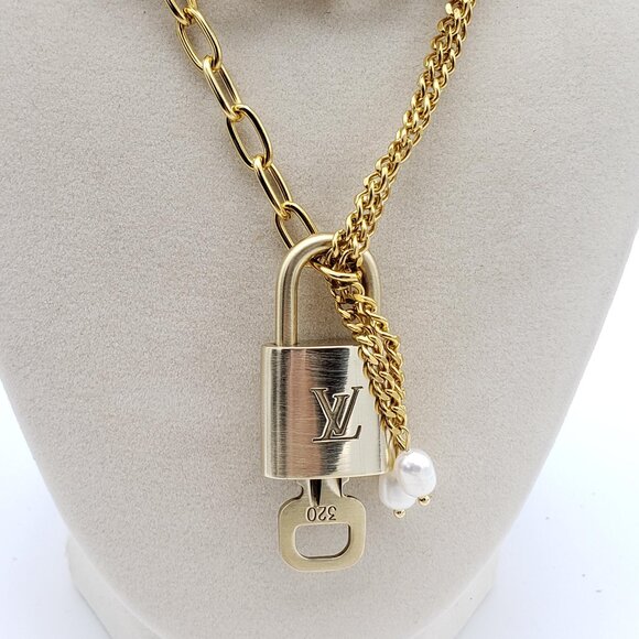 Double Chain Necklace with Authentic Louis Vuitton Padlock Pendant & Fresh Pearl - Picture 6 of 13